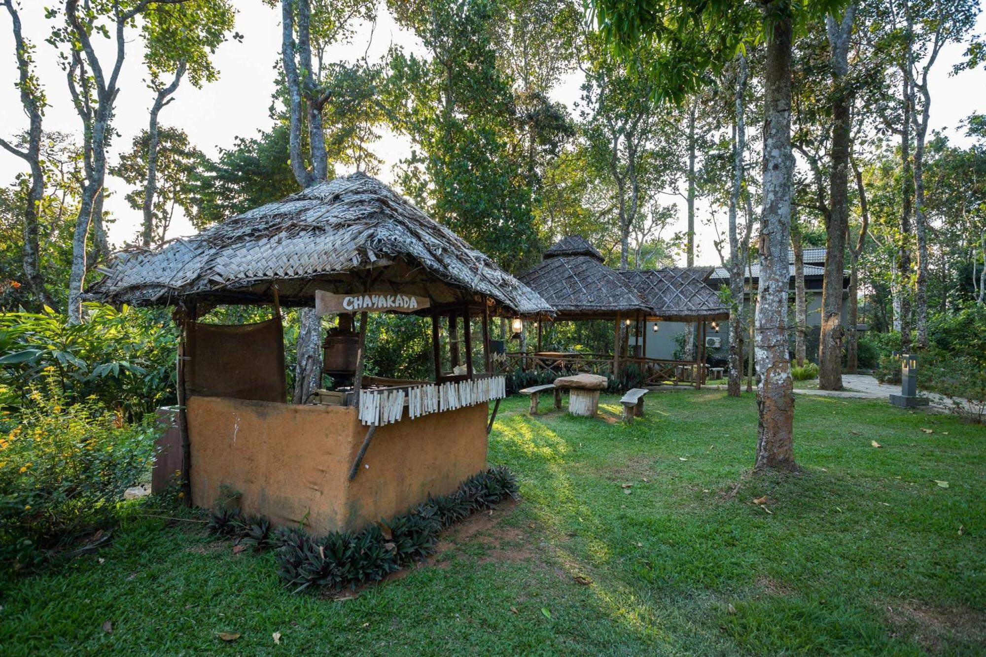 The Mountain Courtyard Thekkady Hotel Buitenkant foto